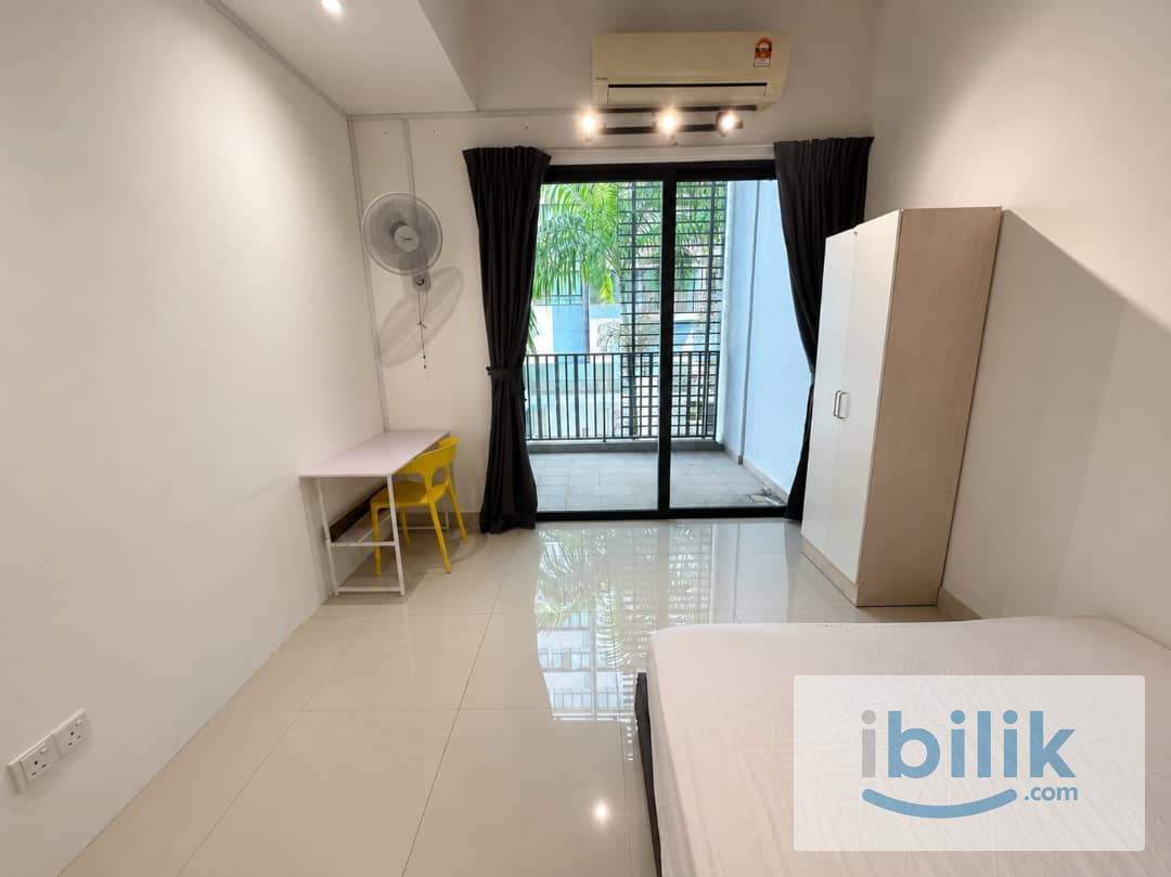 💃 Female Only 🚺 Fully Furnished Room For Rent @ I-Residences 💞 | 🏃‍♀️‍➡️ Walk to Central i-City Mall 🛒 - Image 1