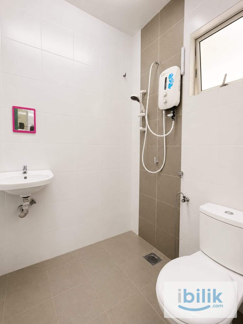🏠 Private Room For Rent @ Taman Sri Jaromas 🔥 | 🚗 Near Econsave & Lotus's Jenjarom 🛒🛍️ - Image 3