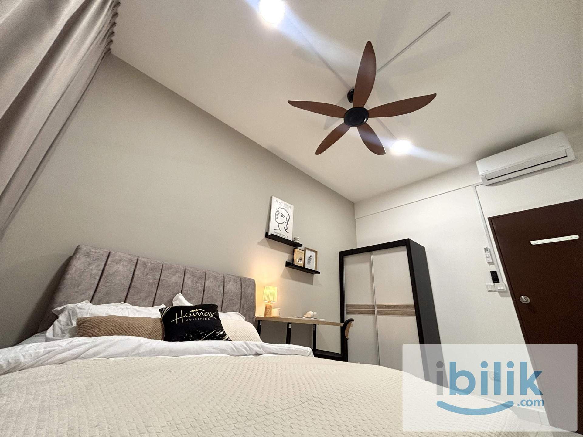 🏡 QUEEN ROOM RM800 ONLY FOR MIX GENDER HOUSE IN BUKIT JALIL 😍 EASY ACCESS TO LRT AND STADIUM BUKIT JALIL 🚅 - Image 1
