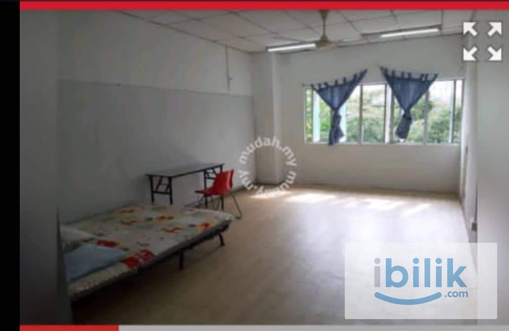 Clean and Cosy Room for Rent - Image 1