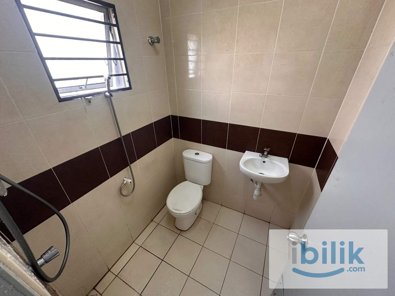 🏘️Room For Rent Nearby🚗MSU,Aeon Mall Shah Alam,Hicom,KPJ Hospital🏤 - Image 2