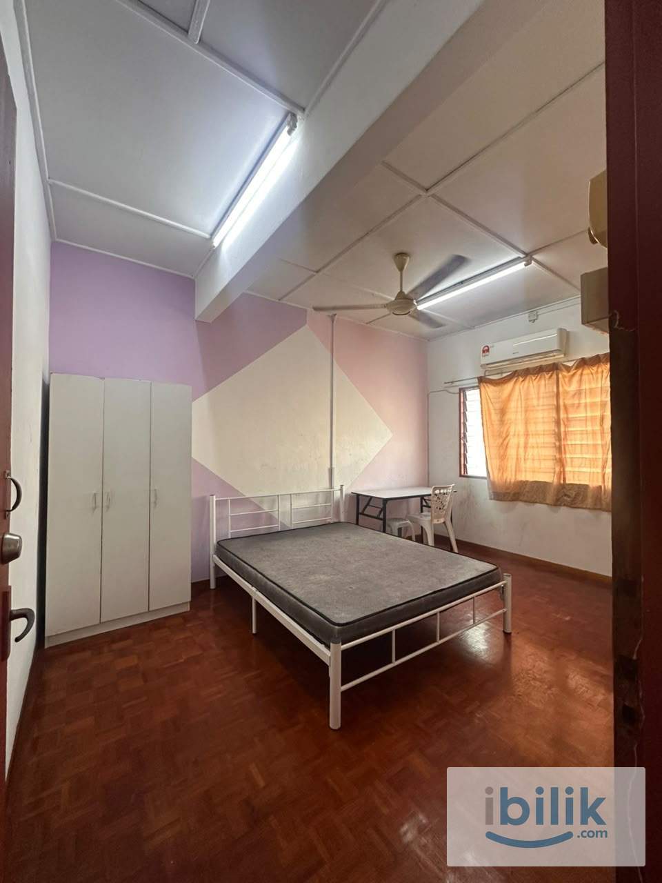🏘️Medium Room With Zero Deposit🏘️Nearby 🚗LRT Taman Paramount,SEA Park,SS2 Durian Stall,LRT Taman bahagia - Image 1