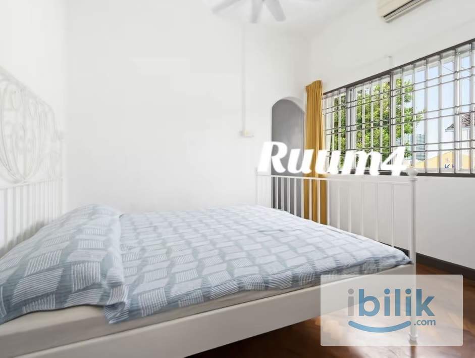 Executive Double Room + Private bathroom - Image 1