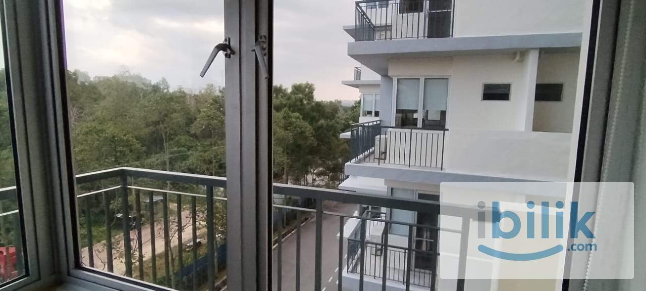 Univillage Condominium -fully furnished Single room for rent attached with private 🛁bathroom - Image 10