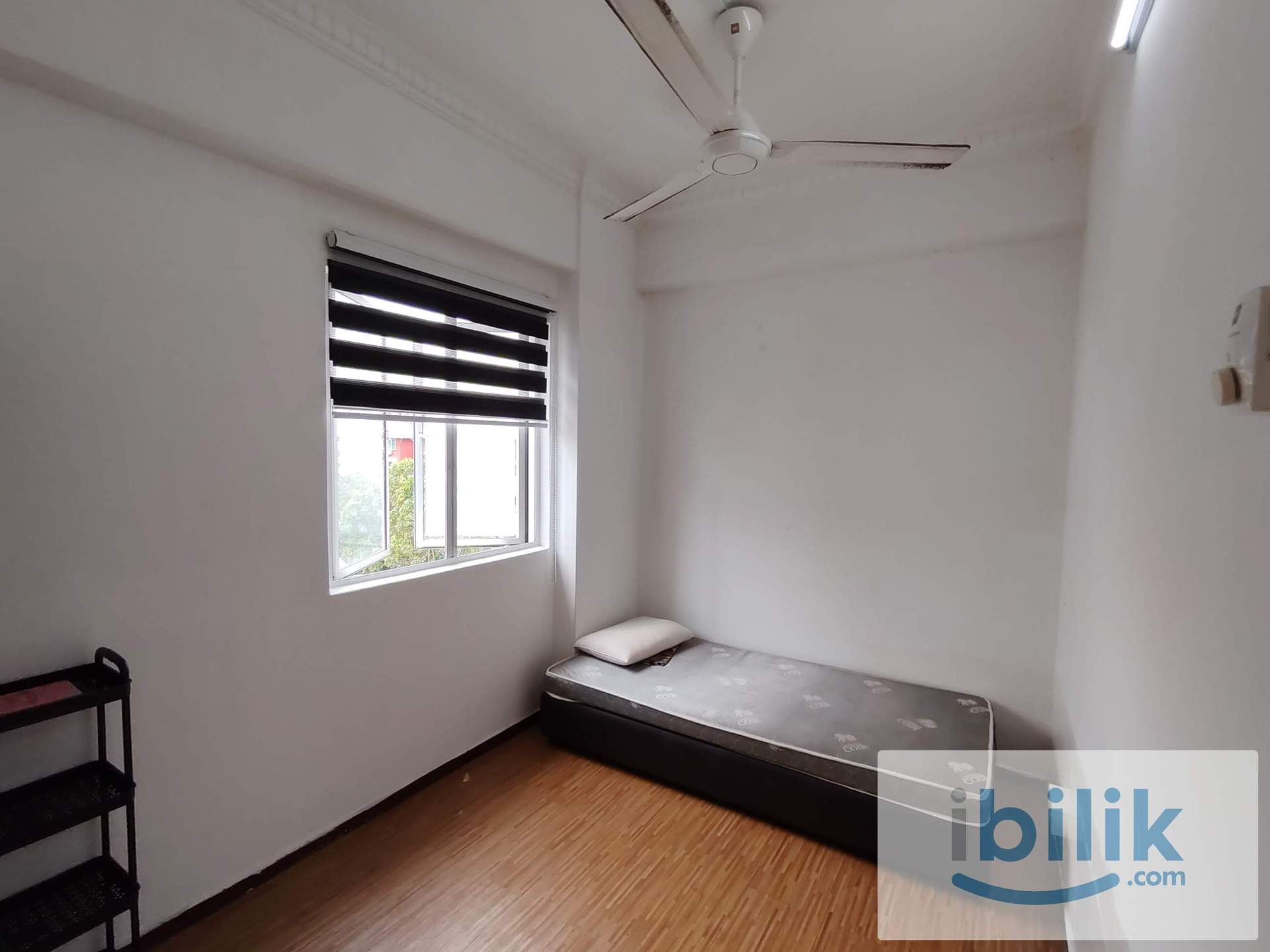 🏠Room for Rent in Pandan Indah | Utilities Included | 🚈Near Cempaka LRT | 🧕Muslim Female Only - Image 1