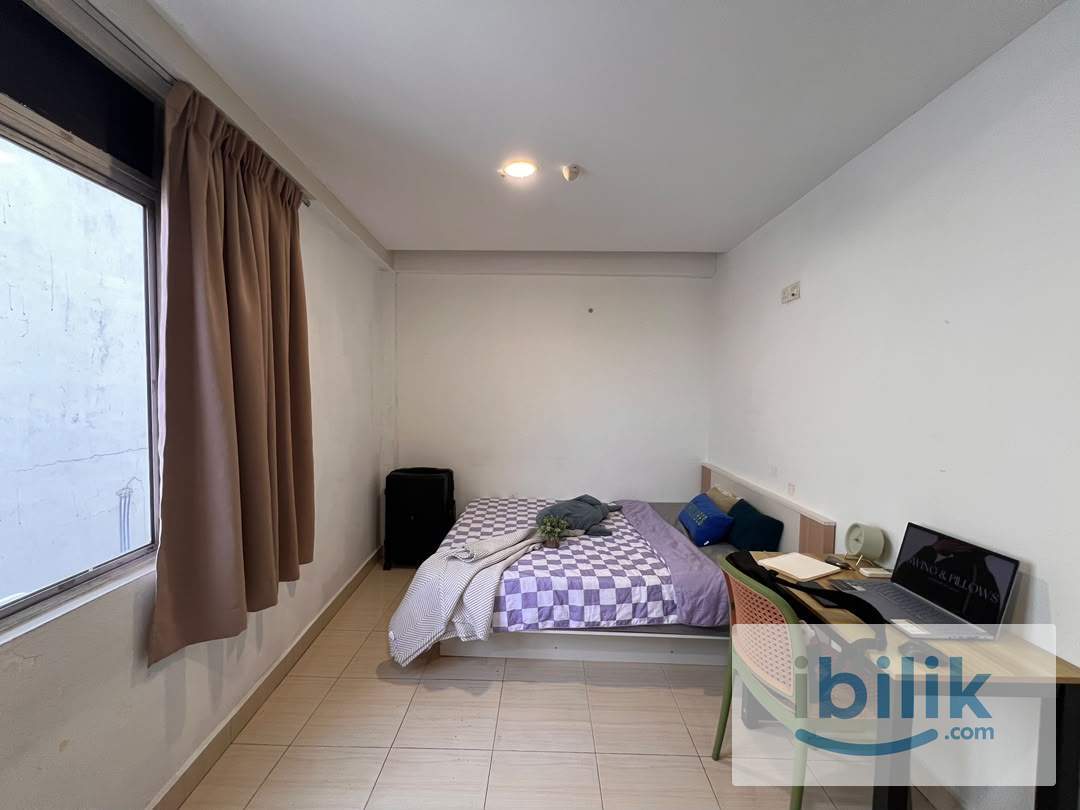 🔥ZERO DEPOSIT⚡LIMITED SERI KEMBANGAN QUEEN SIZE BED ROOM WITH PRIVATE BATHROOM⚡FULLY FURNISHER🔥MOVE IN IMMEDIATELY🔥 - Image 4