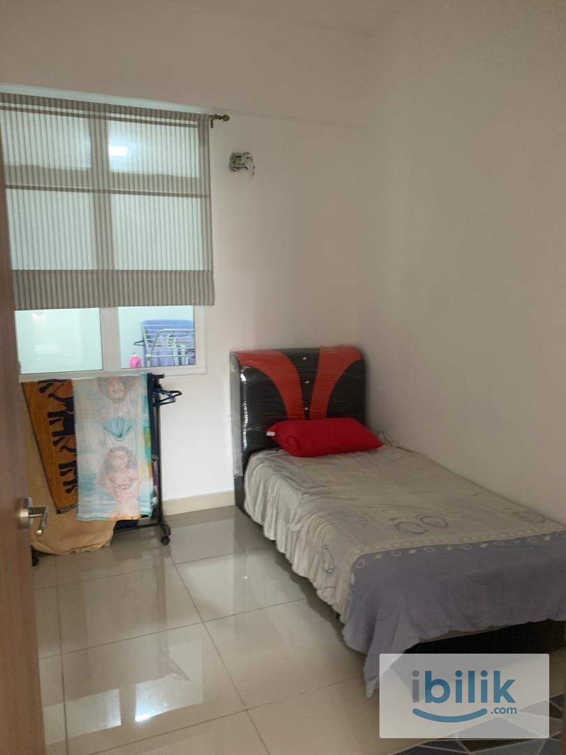 Room for Rent at Seroja Hills, Salak Tinggi | Fully Furnished | Balcony | 3 Bed 2 Bath Condo - Image 5