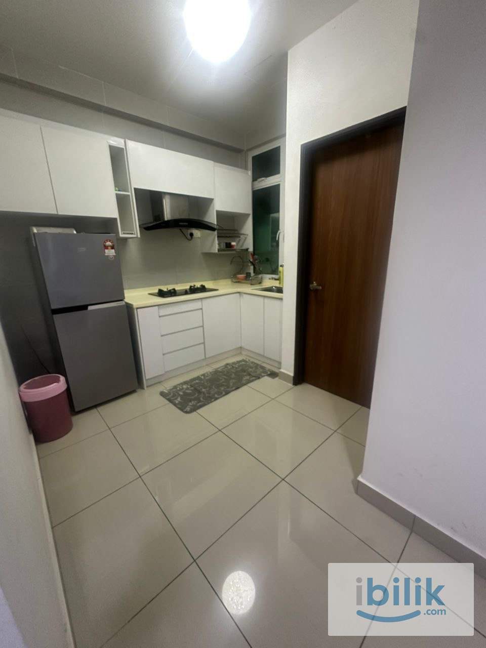 Room for Rent at Seroja Hills, Salak Tinggi | Fully Furnished | Balcony | 3 Bed 2 Bath Condo - Image 4