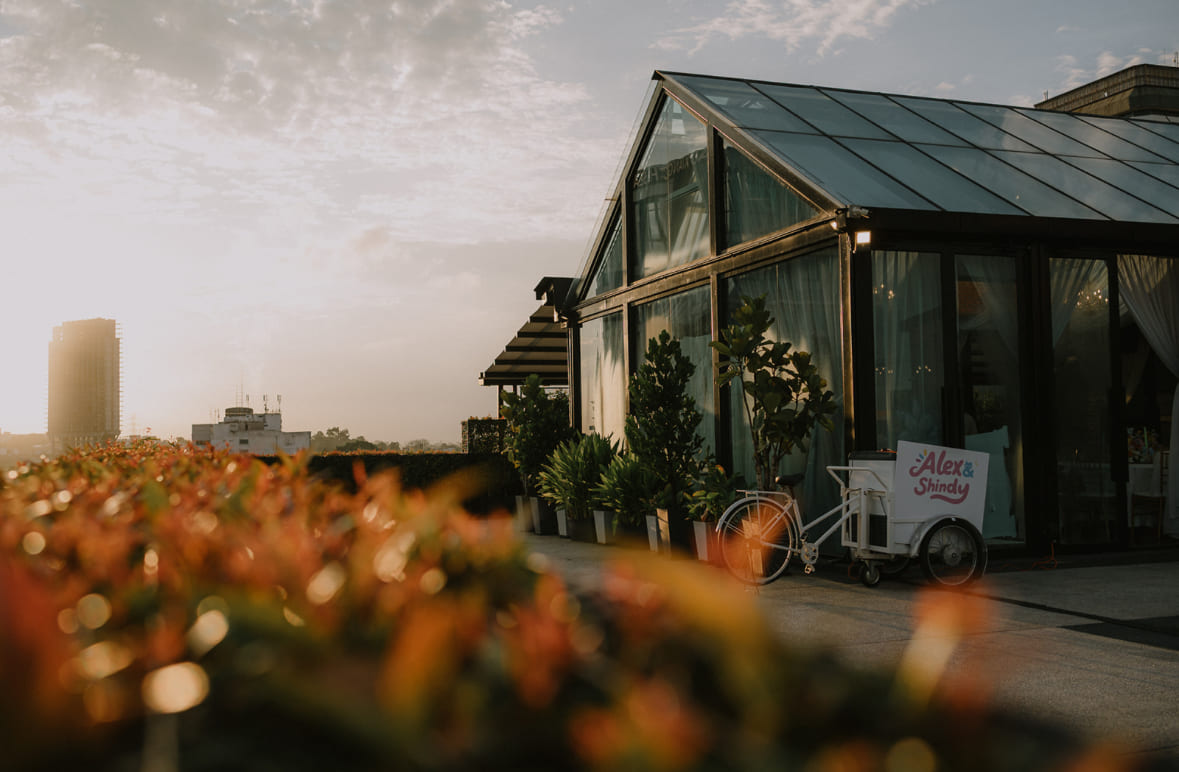G Glasshouse